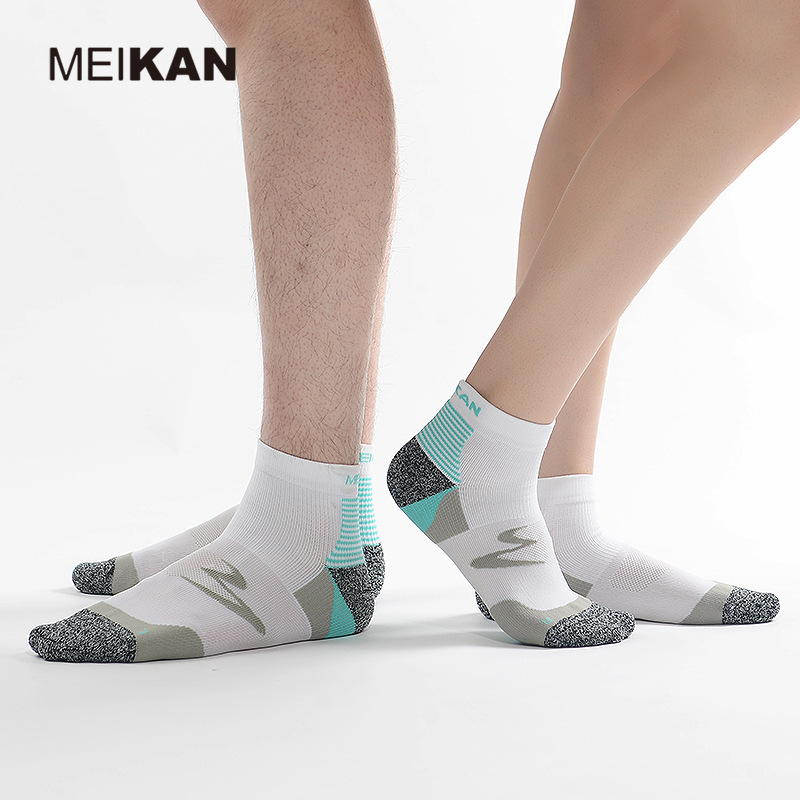 MEIKAN Short Mesh Running Socks Exercise Men Compression Socks Terry Sports Socks Wholesale 